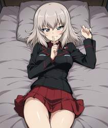 1279879 B