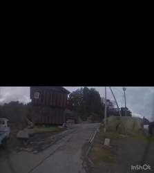 8102577 B