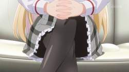 231199 B